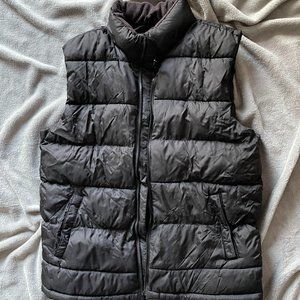 Old Navy Puffer Vest